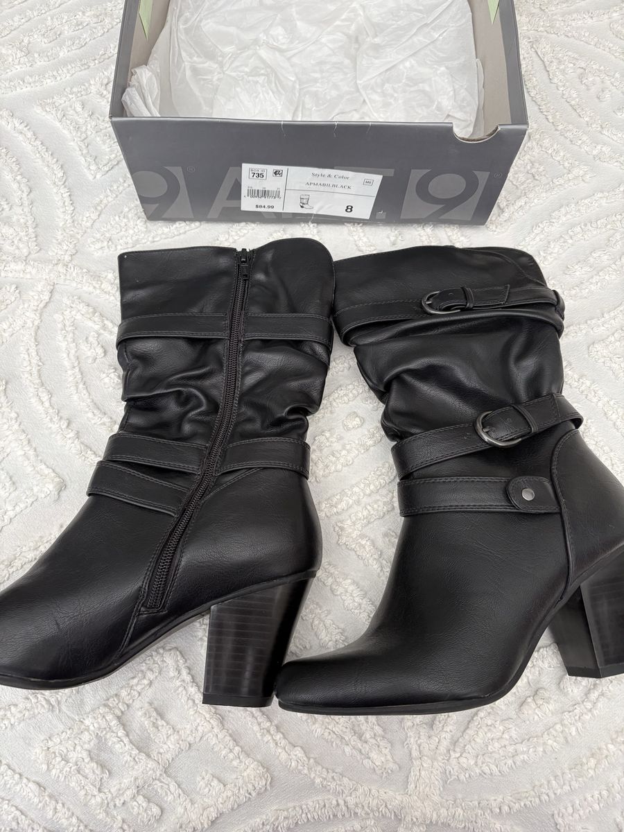 Women’s dress boot