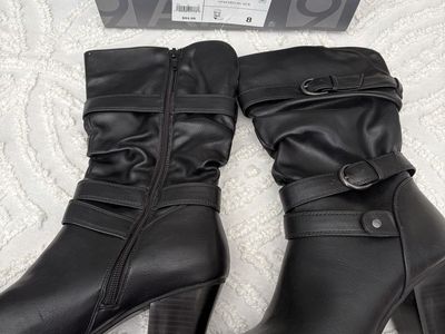 Women’s dress boot