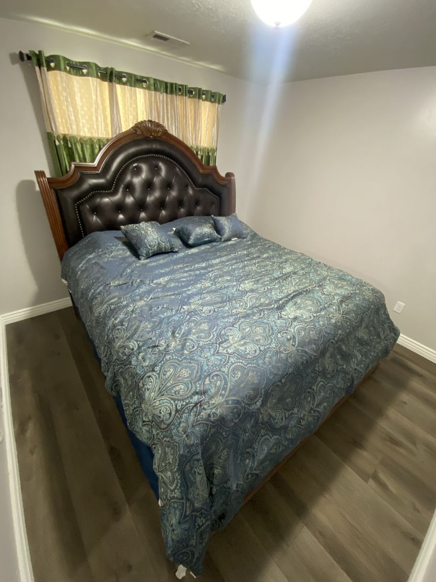 King Size Bed Set with Tufted Headboard, Mattress, Box Spring & Bedding - Complete Bedroom Furniture