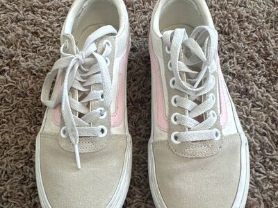 green and pink Vans size 5.5