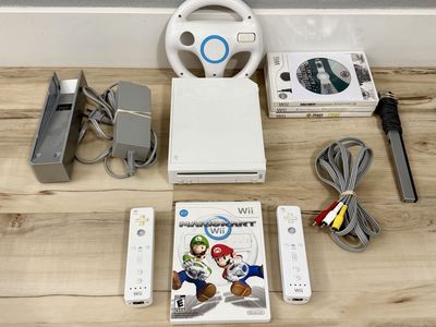 Wii Mario Kart 5-Game Bundle