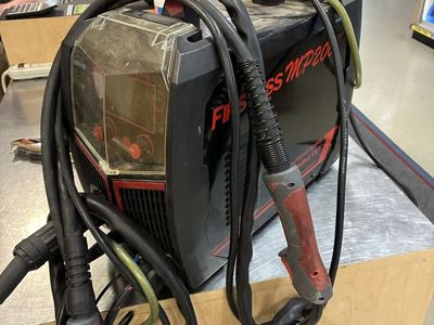 YESWELDER FIRSTESS MP200 WELDER WITH TORCHES & ACCESSORIES IN BOX (B42009372)
