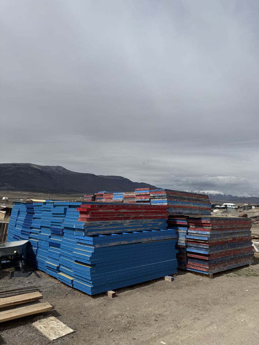 CONCRETE FORMS FOR RENT
