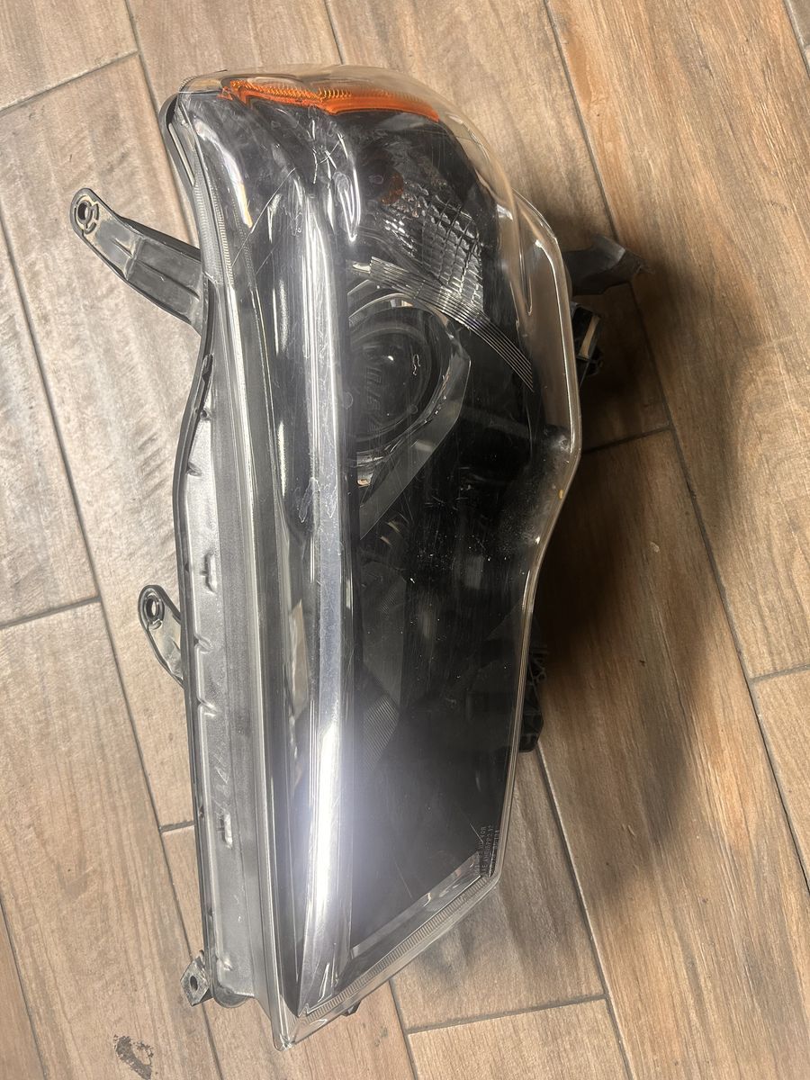 OEM Toyota 4Runner Headlight
