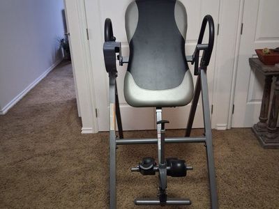 Innova Inversion Table with Adjustable Headrest and Ankle Holders