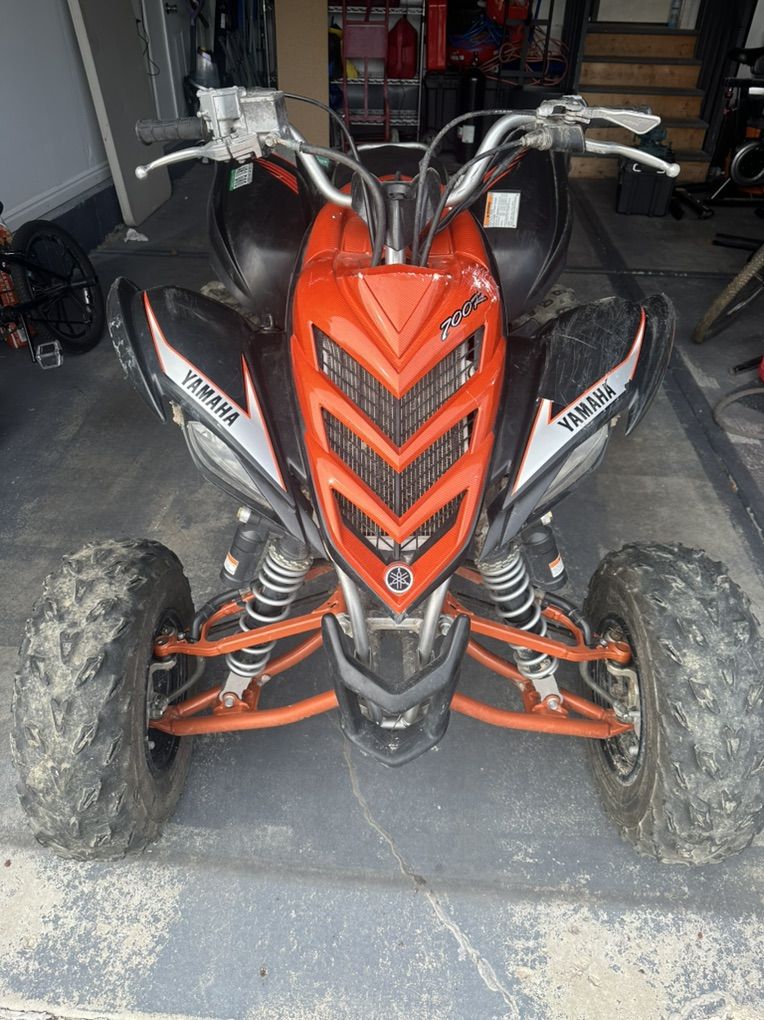 2007 Yamaha Raptor 700 Special Edition w/ Paddles