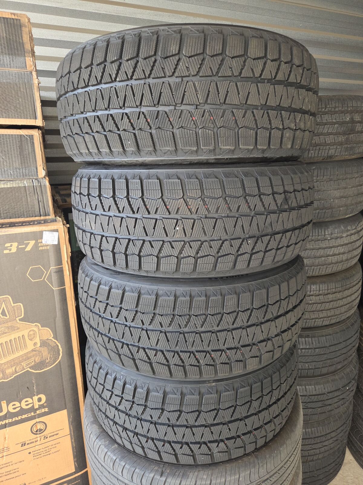 2255018 bridgestone blizzaks snow tire set 380 or obo