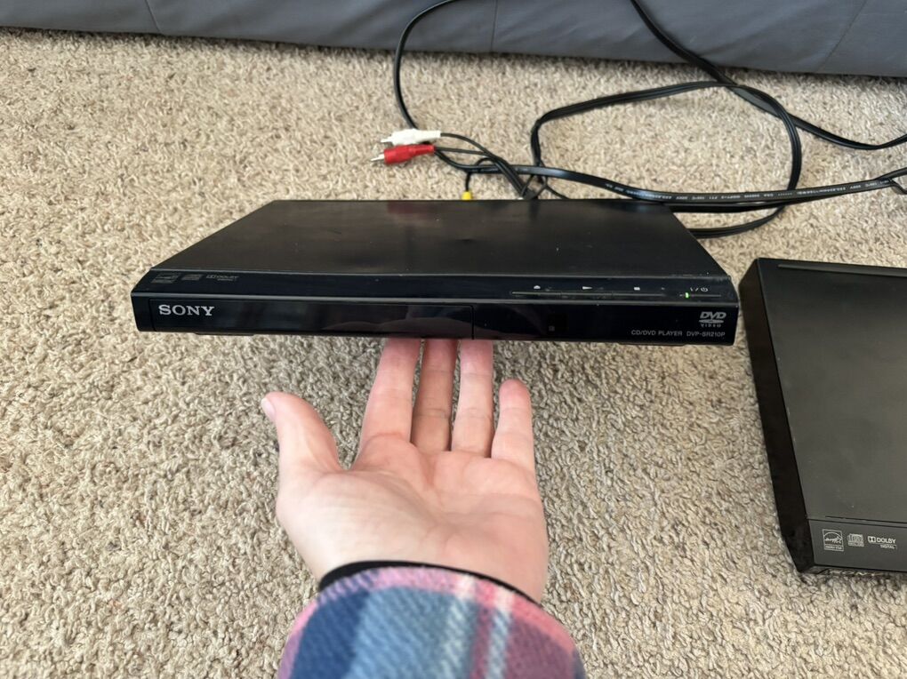 Sony DVD Media Single Black Player NO REMOTE