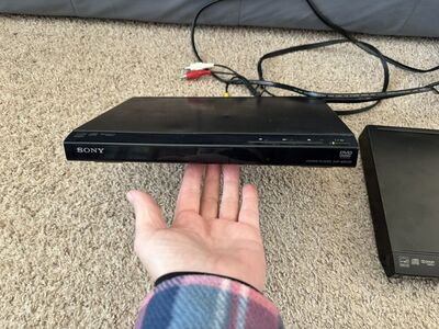 Sony DVD Media Single Black Player NO REMOTE