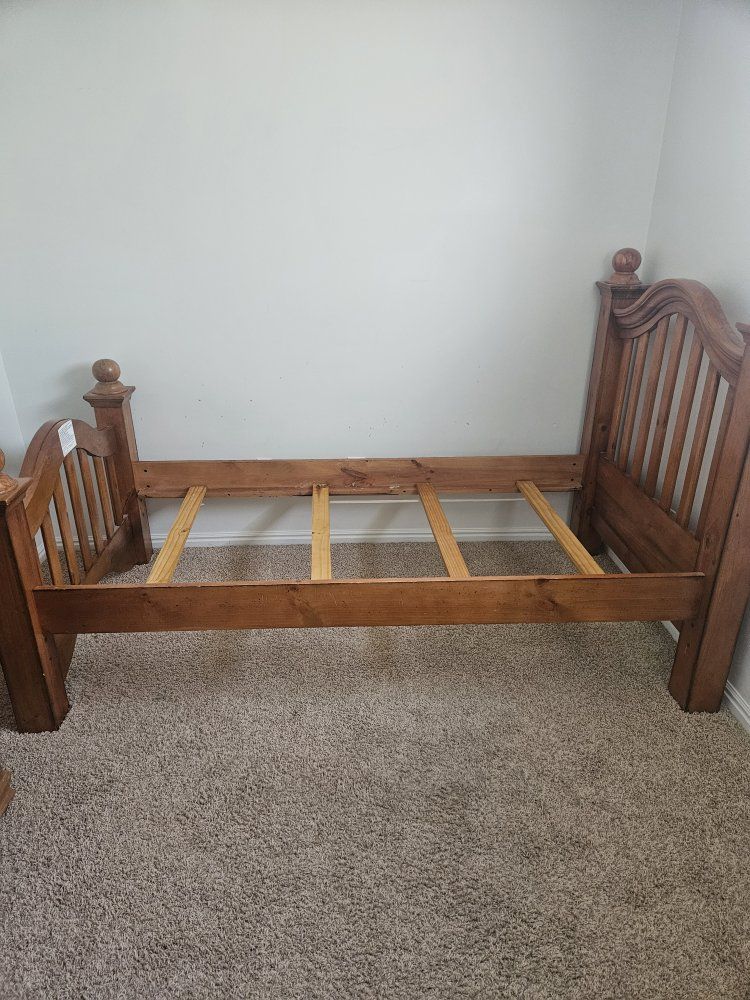 Two twin beds can be a bunk bed