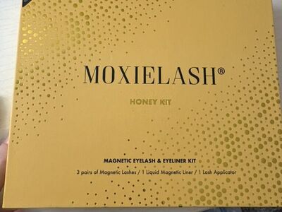 Moxie Honey Lash Kit