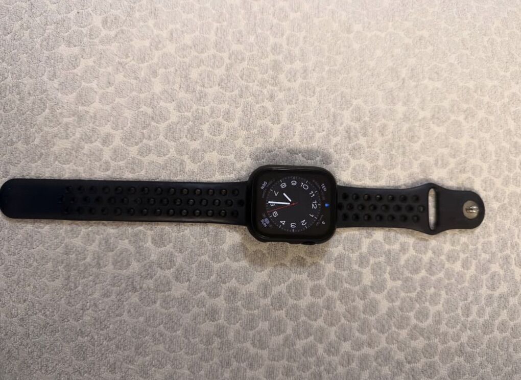 Apple Watch Series 8