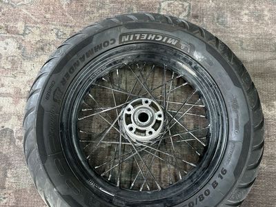 Used Michelin Commander Cruiser 150/80 B16 Motorcycle Tire on Black Spoked Rim Harley Davidson