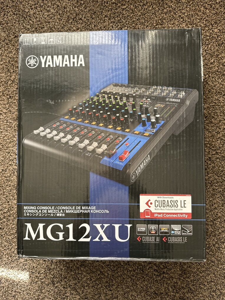 Mixer - Yamaha MG12XU - 12 Channel Mixer w/ USB