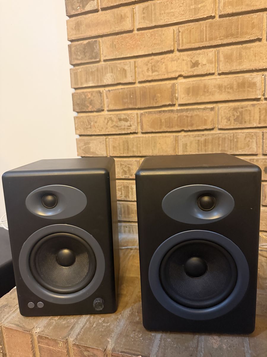 Audioengine premium speakers x4 with s8 sub
