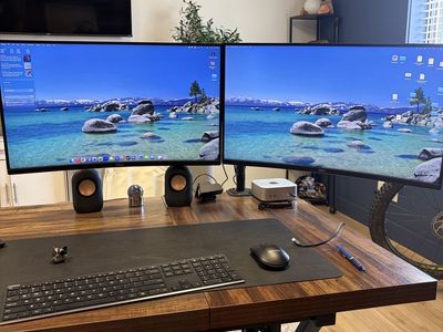 Pair of Dell S2722DGM 27-Inch Curved Gaming Monitors with Dual Monitor Stand Mount