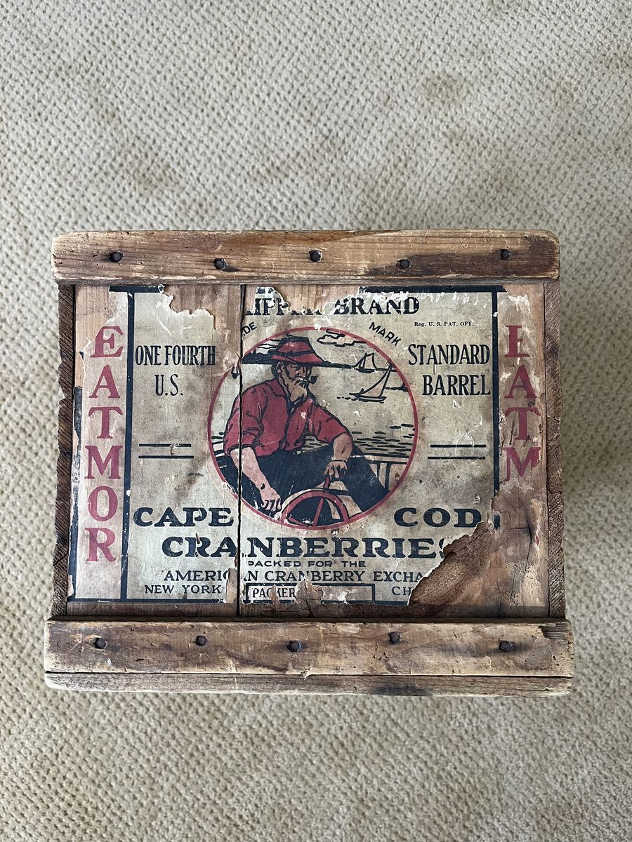 Primitive / Antique Wooden Cape Cod Cranberries Crate