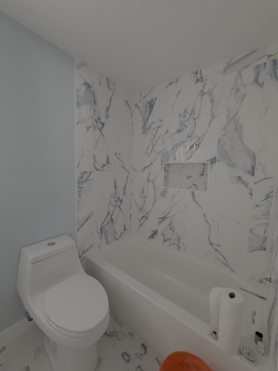 Main image 3