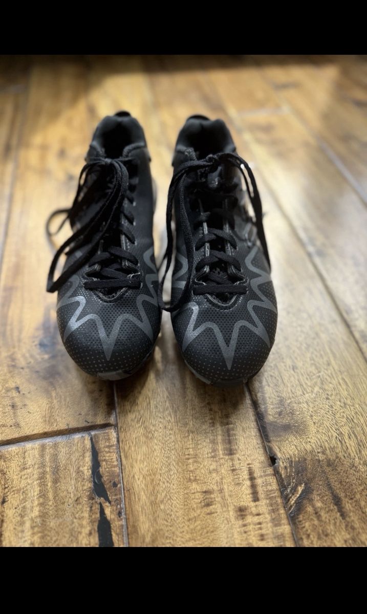 Adidas Football  Cleats Youth 3