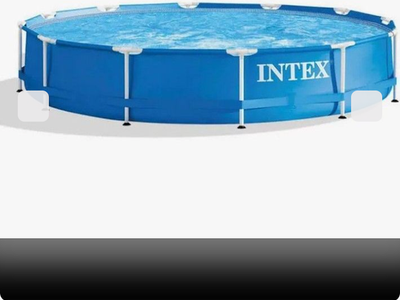 Above ground pool
