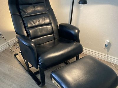Sharper image massage chair