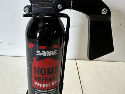 Sabre FHP01 Red Pepper Gel with Wall Mount Bracket