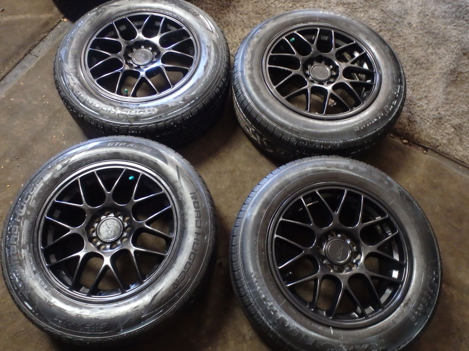 SET OF USED 15'' INCH NICHE WHEELS AND TIRES 195/65R15