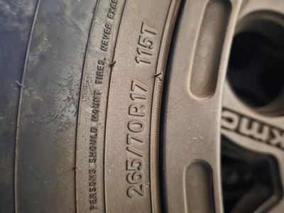 Toyota tacoma 6 hole rims and tires