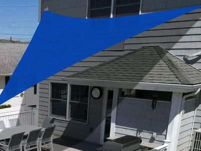 New Heavy Duty 17ft Triangular Sun Shade (2 Colors Available)