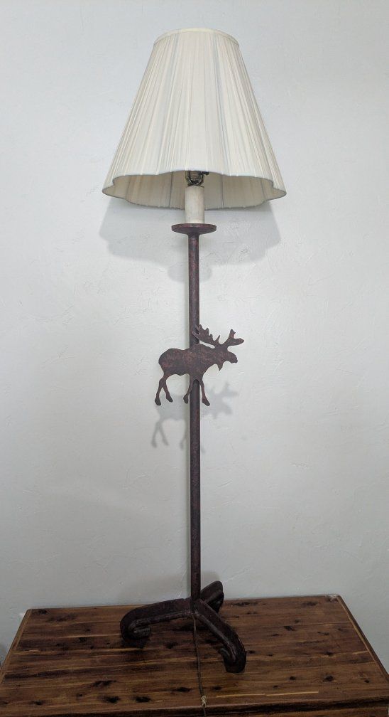 Moose Lamp