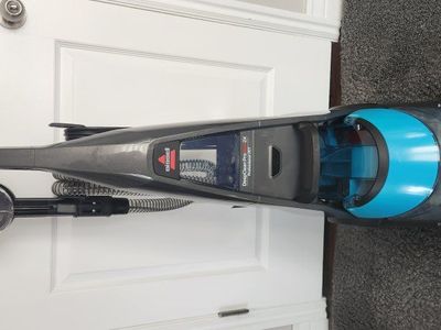 Carpet cleaner