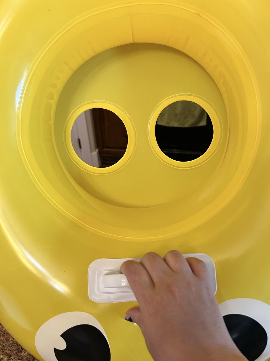 Main image 3