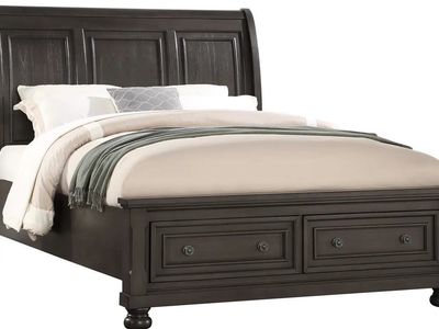 RC Willey Stella Gray Queen Storage Bedroom Set – Queen Storage Bed + 2 Nightstands – Excellent Condition
