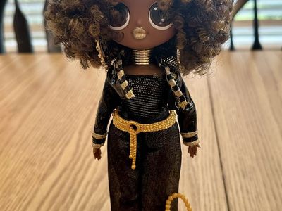 L.O.L. Surprise! OMG Fierce Royal Bee Fashion Doll
