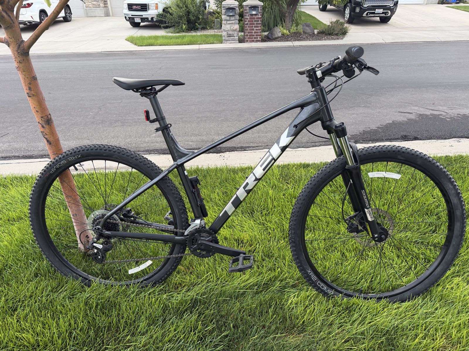 Trek Marlin 5 (XL)