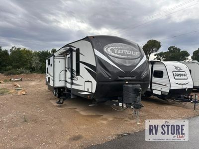 2017 Heartland Torque XLT TQ T31 Toy Hauler Travel Trailer Bath and a Half|Front Bedroom|Two Entry/Exit Doors