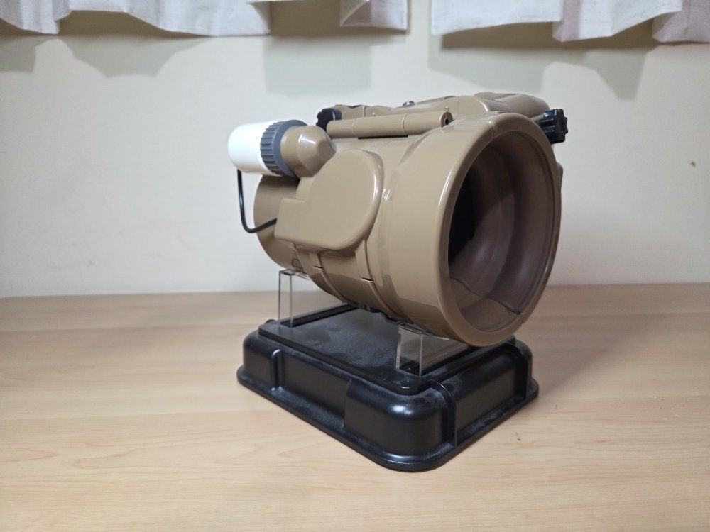 Main image 3