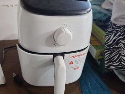 Bella Air Fryer, White - Compact & Efficient Kitchen Appliance
