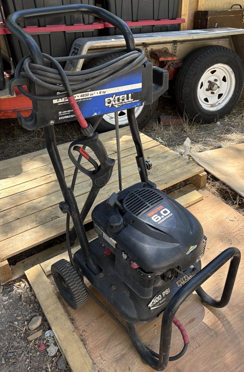 Excell 2300 PSI Gas Pressure Washer