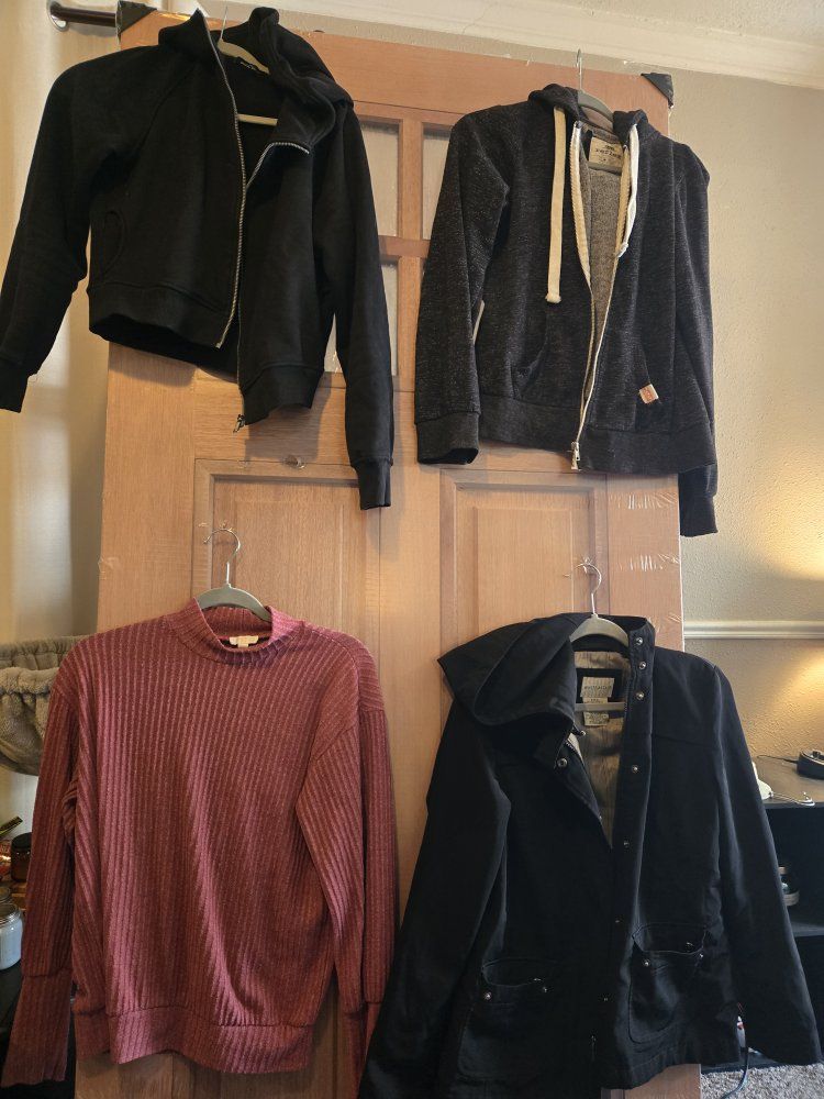 Main image 12