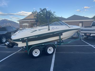Rinker Captiva 192 Bowrider Boat with Trailer