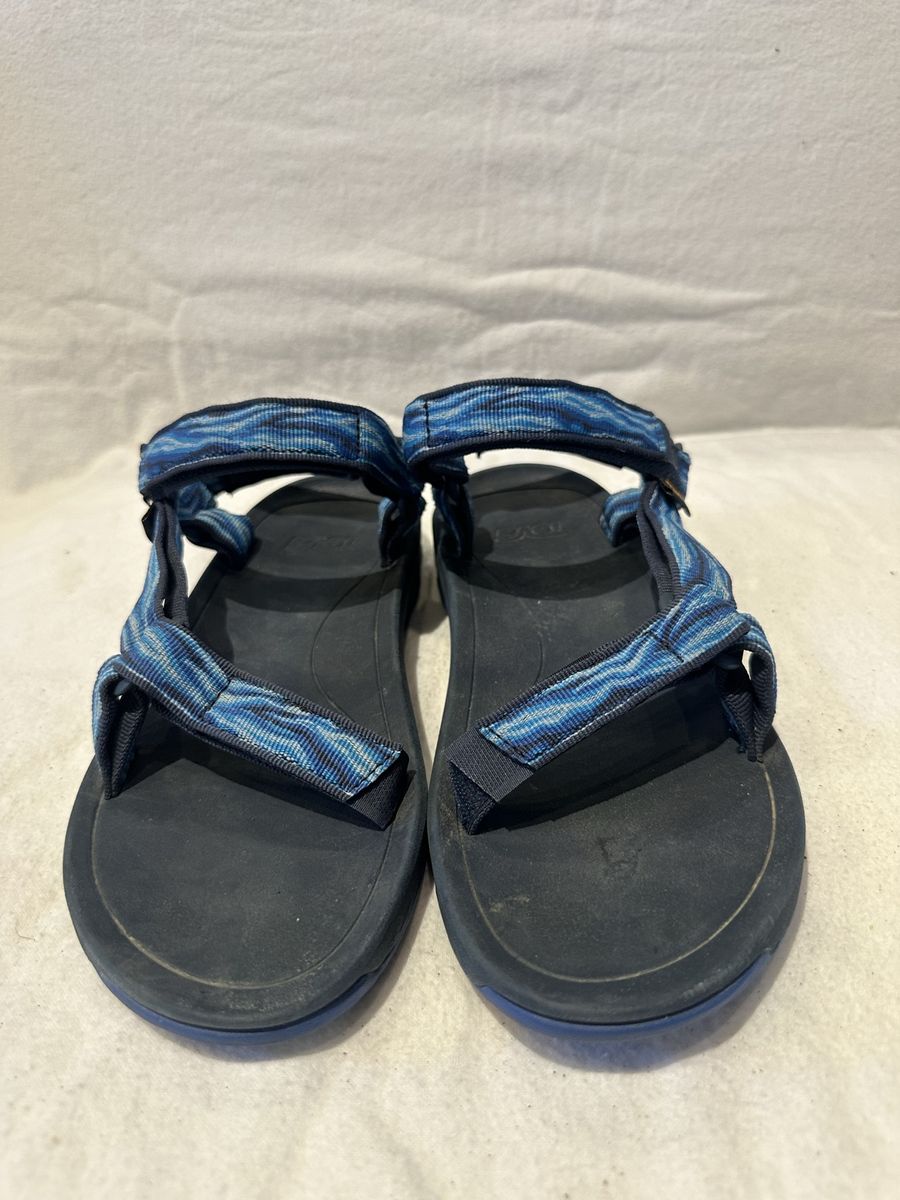 Teva youth, size 6 blue wave, print sports sandals
