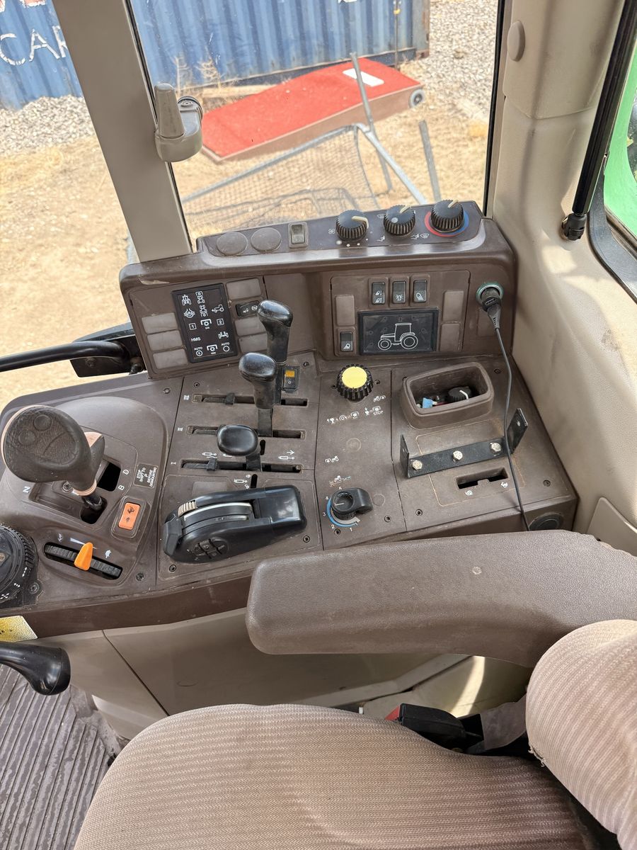 Main image 28
