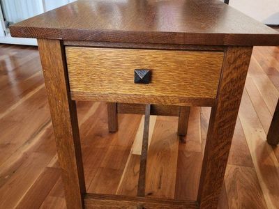 #22 Stickly Mission Collection End Table