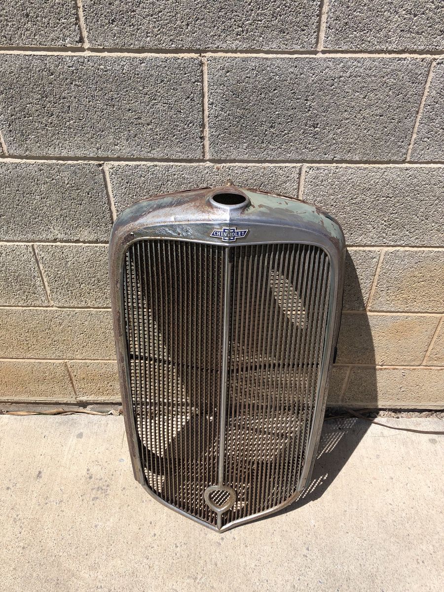 1930s Chevy radiator shroud