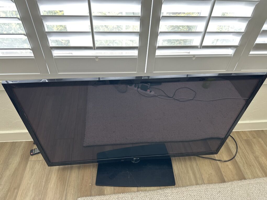 LG 50 Inch TV