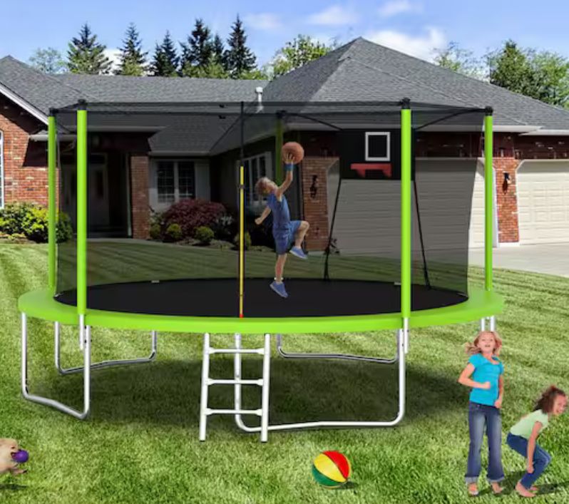 New 14 Ft Trampoline With Enclosure