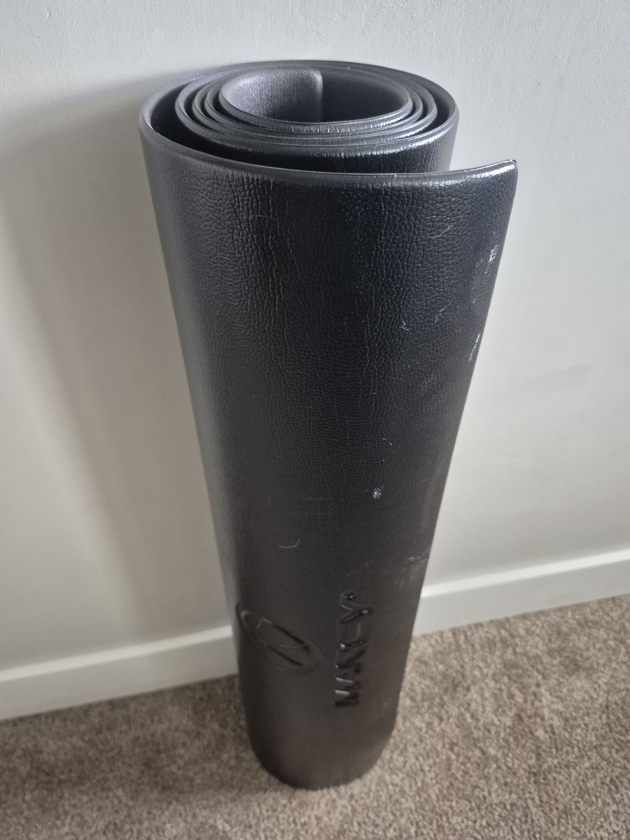 Marcy exercise/yoga mat (3ft x 6.5ft)