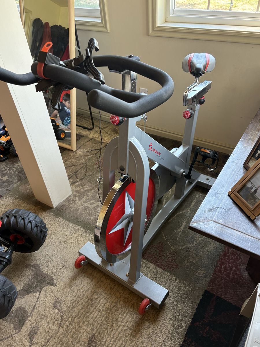 Exercise Bike for Home Gym - Sunny Health & Fitness Indoor Pro Cycling Bike