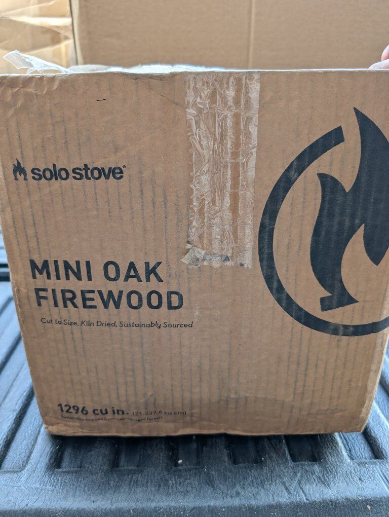 New Case of Solo Stove Mini Oak Firewood